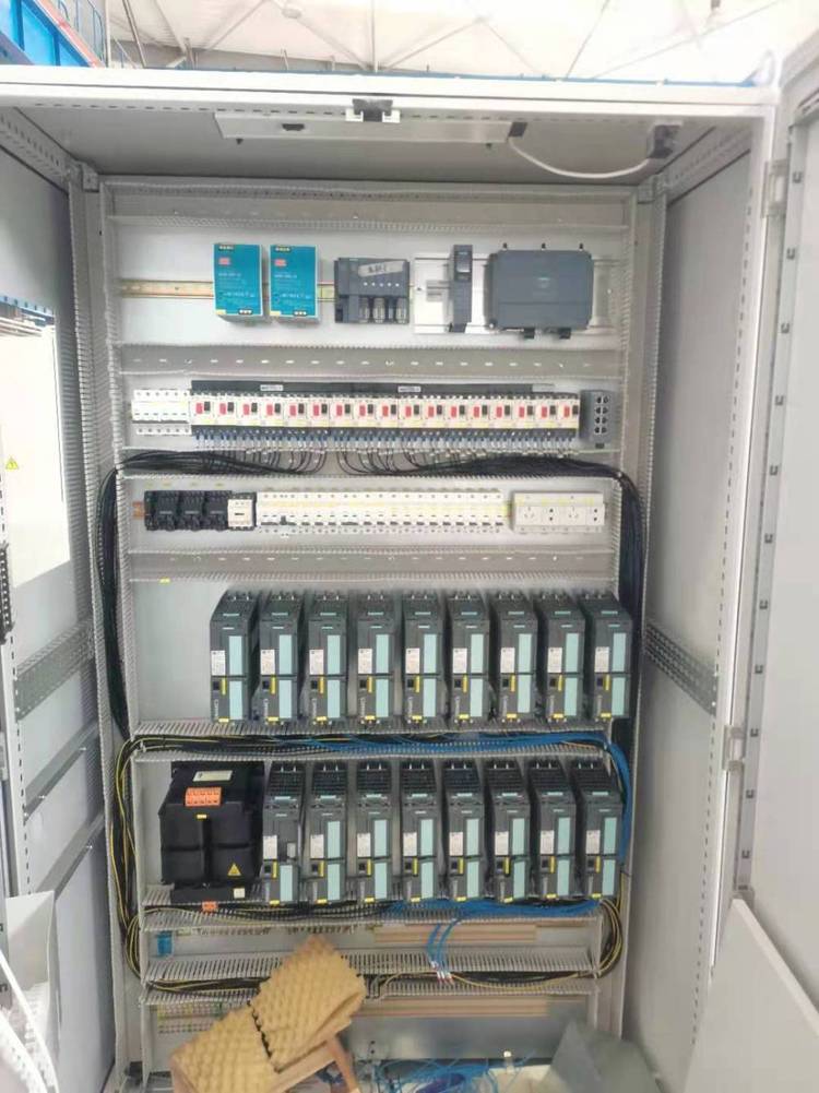 非標(biāo)自動化控制系統(tǒng)設(shè)計(jì) YD07電氣PLC控制柜與網(wǎng)絡(luò)工程的綜合應(yīng)用