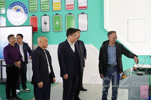 新能源汽車(chē)動(dòng)力電池檢修產(chǎn)業(yè)學(xué)院在廣西安全職院揭牌成立，助力能源科學(xué)技術(shù)研究服務(wù)